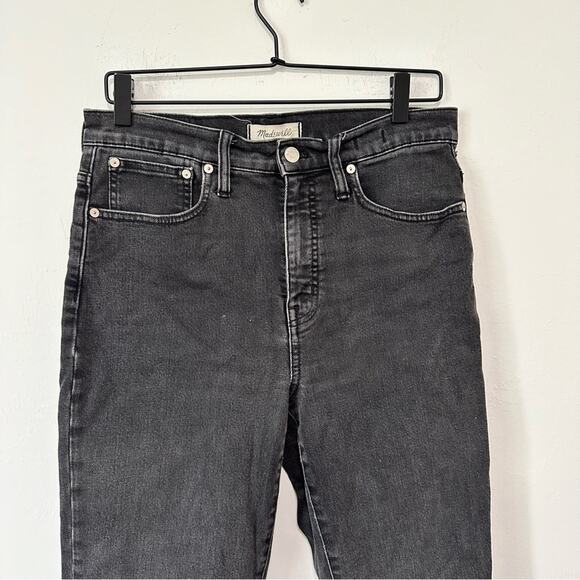 Madewell Classic Straight Jean 28 - Picture 6 of 13